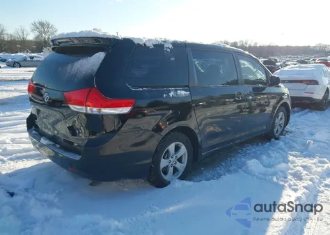 2011 Toyota Sienna Base V6 из США, поврежденный, VIN 5TDZK3DC5BS153819